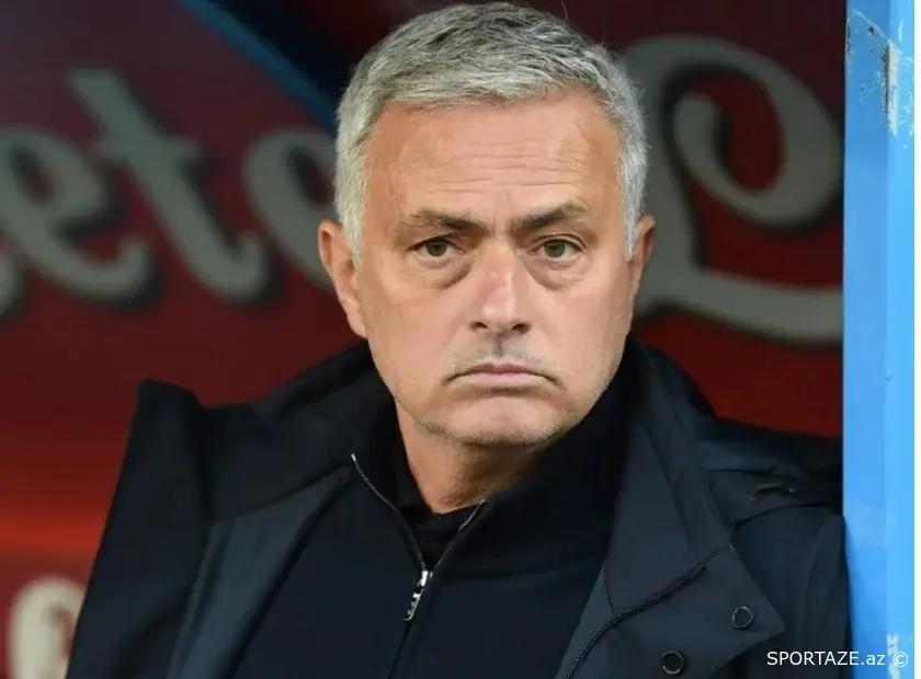 "Roma" Joze Mourinyo ilə yollarını ayırıb