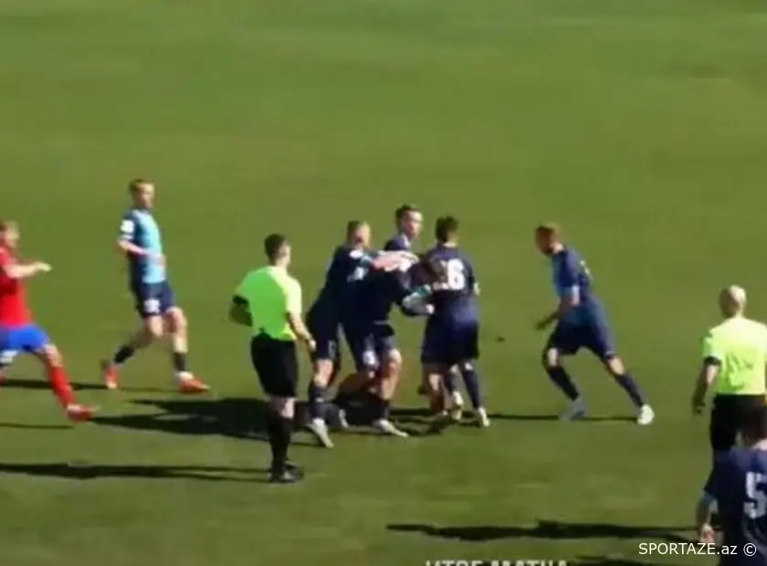 Rusiya klubları arasında yoldaşlıq görüşündə kütləvi dava baş verib