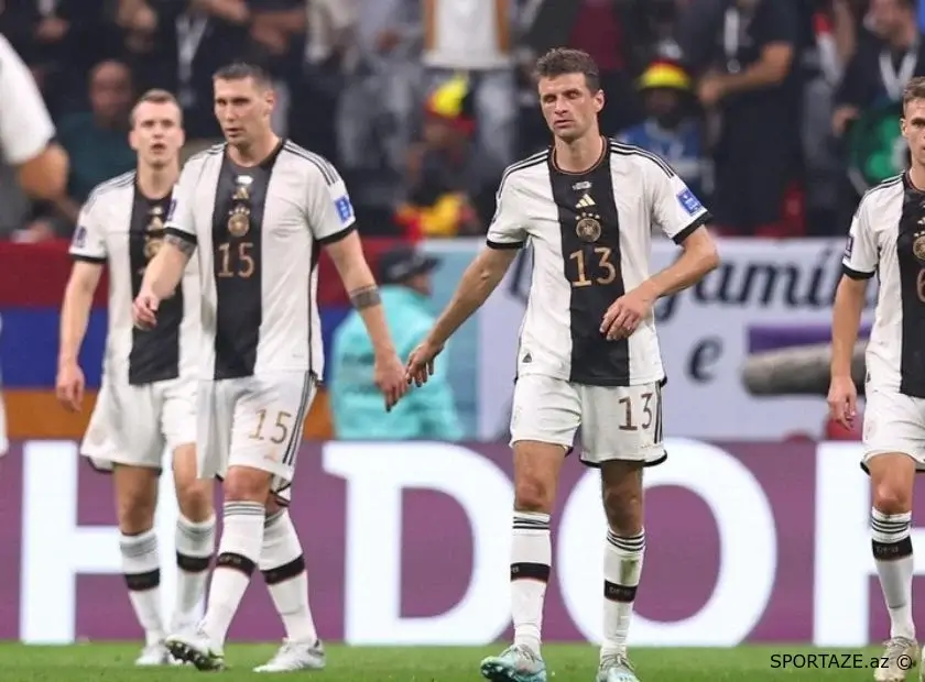 Almaniya millisinin formalarında 44 rəqəmi qadağan edilib