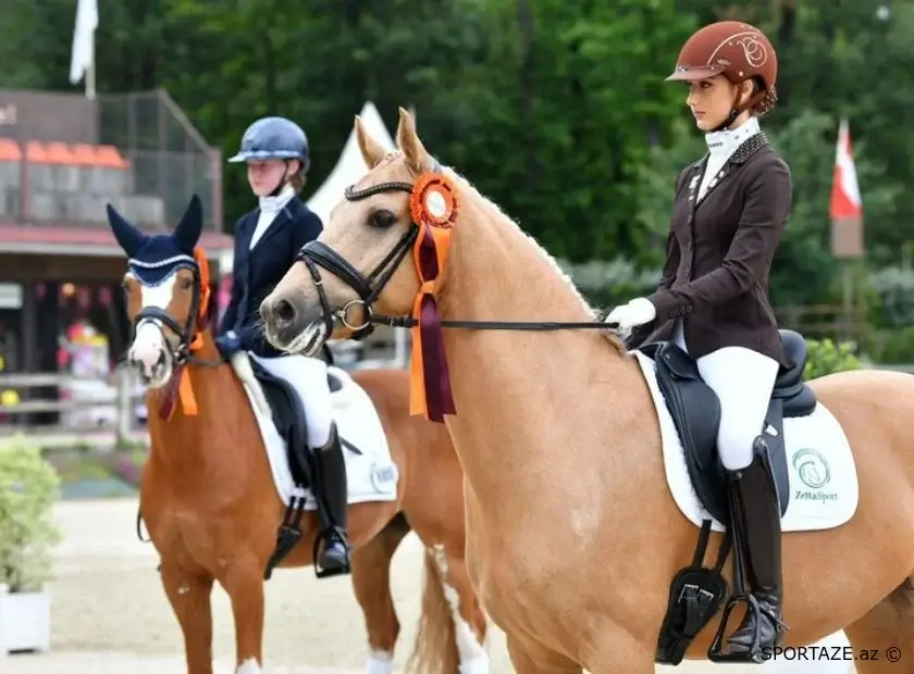 Azərbaycanlı jokey Fransada beynəlxalq yarışın qalibi olub